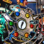 Stern James Bond 007 Premium Pinball Machine - Image 10